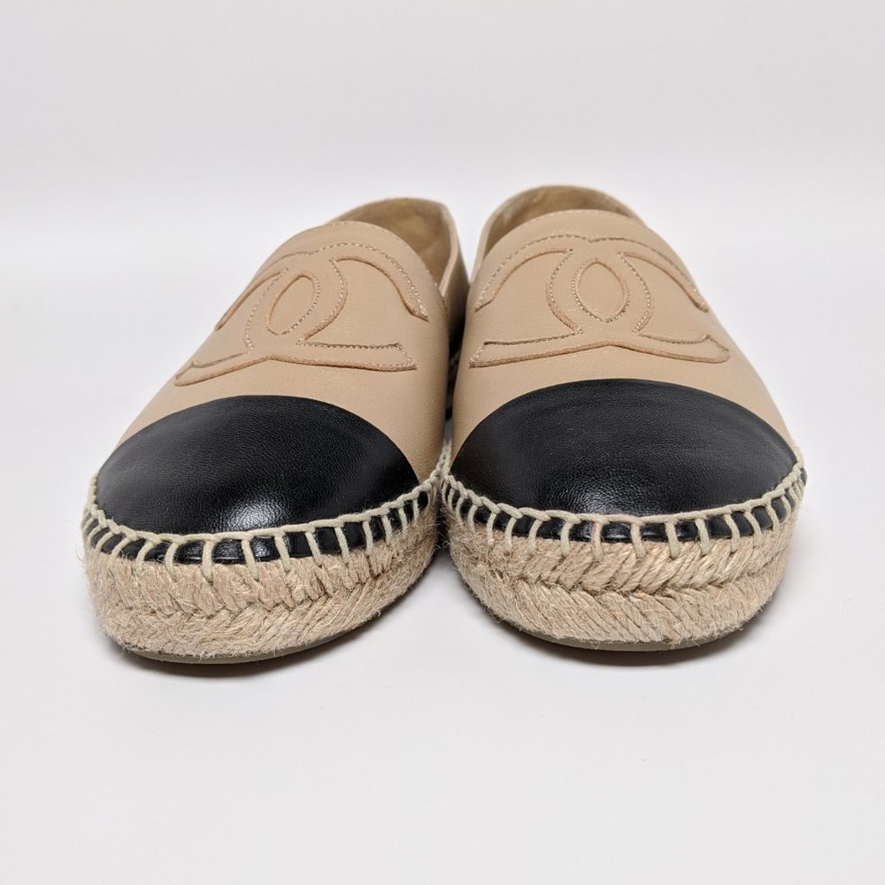 SOLD Chanel Beige & Black Lambskin Espadrilles - Picture 2 of 7
